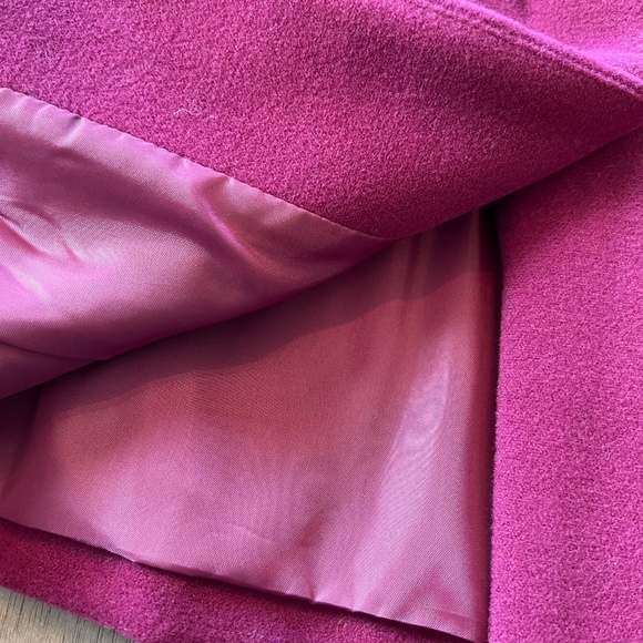 New Infant Baby Girl Scallop Front Cranberry Winter Coat - Picture 3 of 4